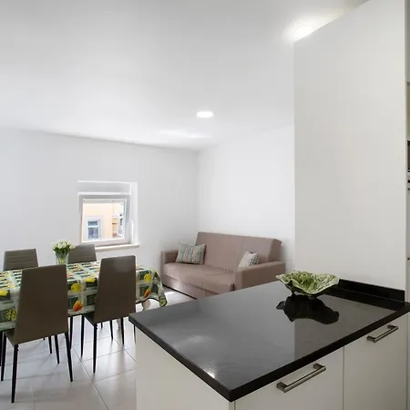 Casa Ribeiro Local São Martinho do Porto