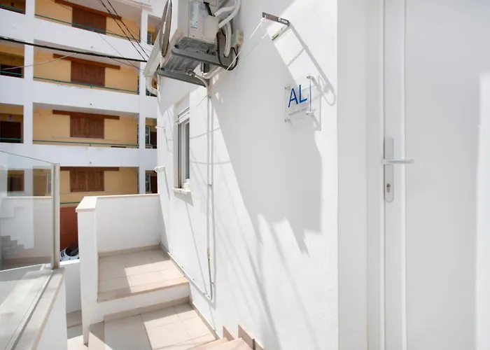 Casa Ribeiro Local São Martinho do Porto